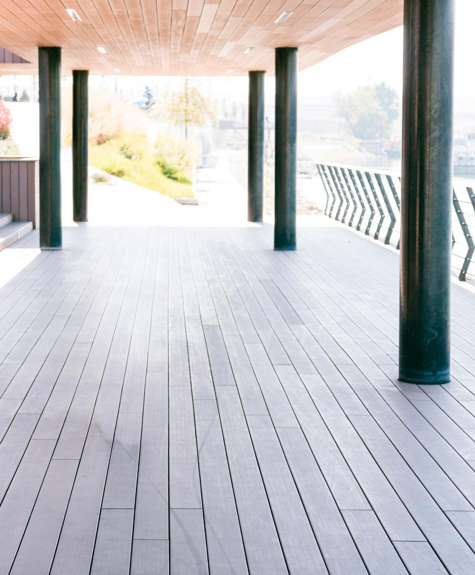 photo-of-a-pier-area-with-composite-decking photo-of-a-pier-area-with-composite-decking